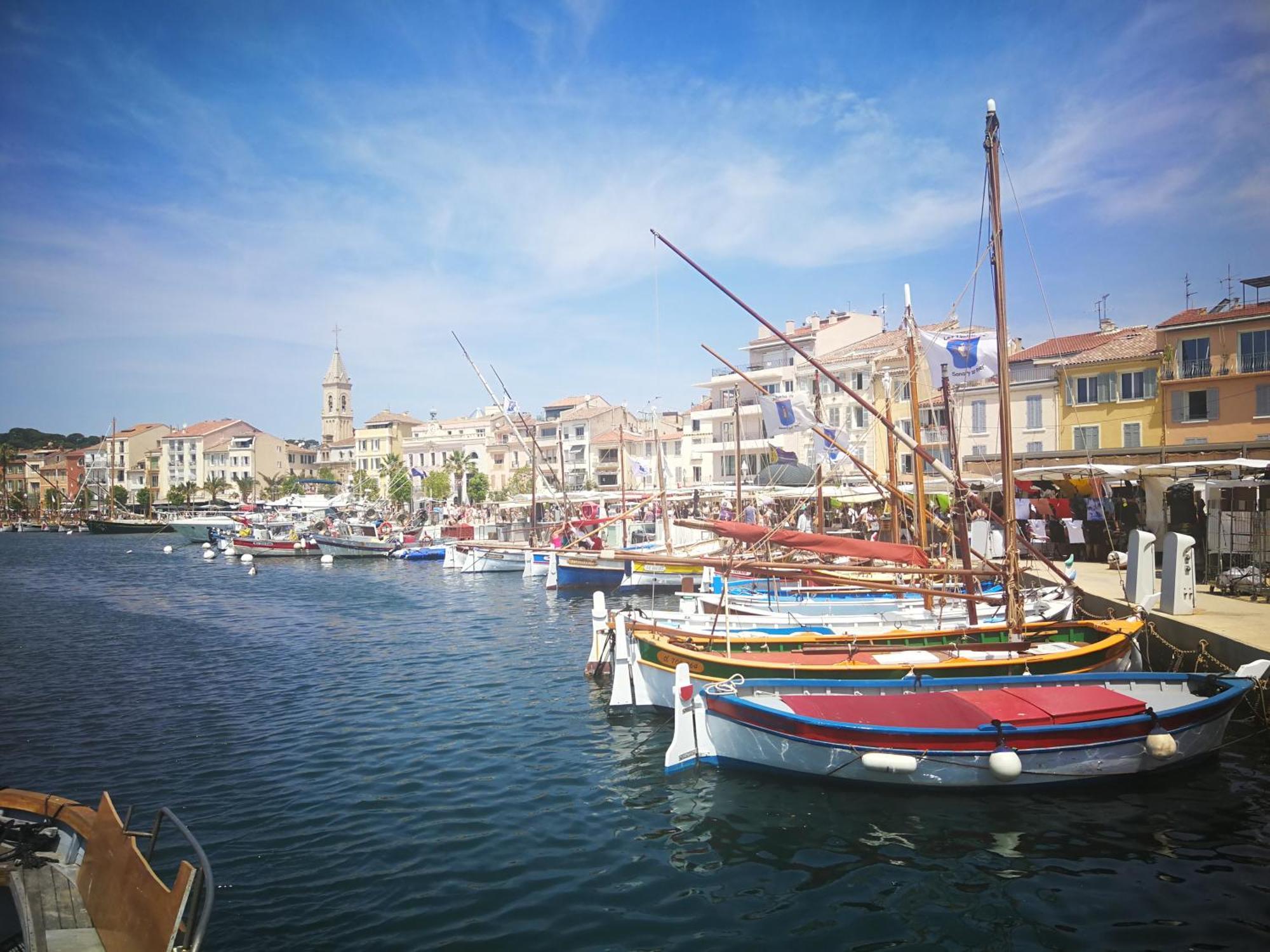 Sanary- La Vie Est Belle- Centre Ville 2 Minutes A Pied- Plage 5 Minutes Exterior foto