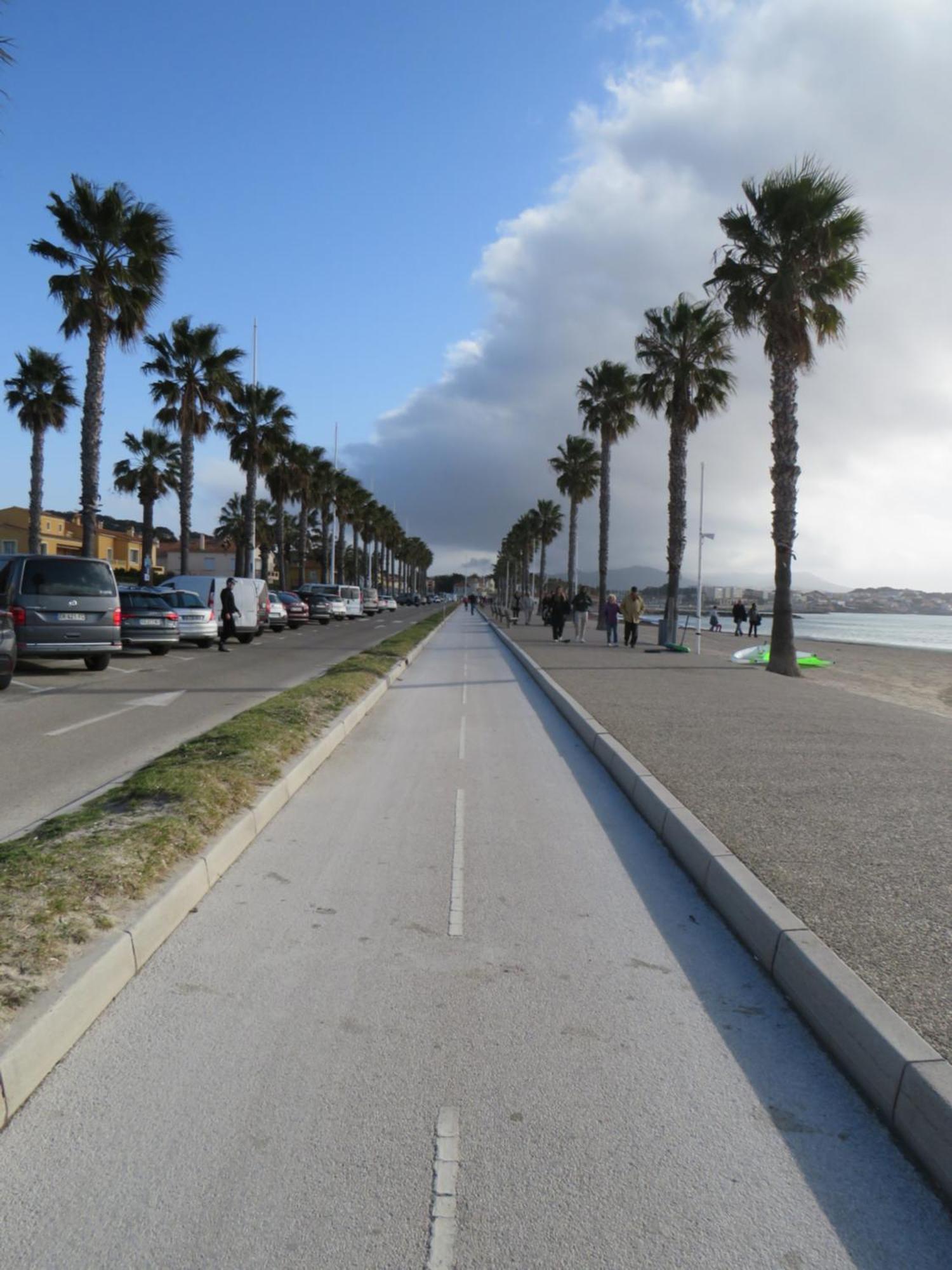 Sanary- La Vie Est Belle- Centre Ville 2 Minutes A Pied- Plage 5 Minutes Exterior foto
